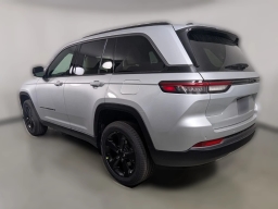 Jeep Grand Cherokee Limited 4x2 2026