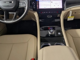 Jeep Grand Cherokee Limited 4x2 2026