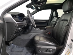 Jeep Grand Cherokee Limited 4x2 2026