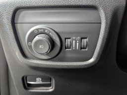 Jeep Grand Cherokee Limited 4x2 2026