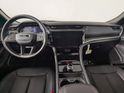 Jeep Grand Cherokee Limited 4x2 2026