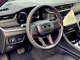 Jeep Grand Cherokee Altitude X 4x4 2025