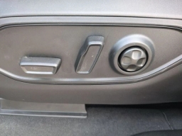 Jeep Grand Cherokee Laredo X 4x4 2026