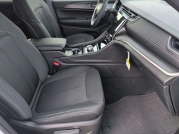 Jeep Grand Cherokee Laredo X 4x4 2026