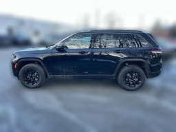 Jeep Grand Cherokee Laredo Altitude 4x4 2026