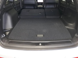 Jeep Grand Cherokee Laredo Altitude 4x4 2026