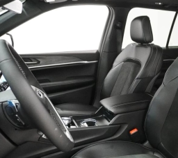 Jeep Grand Cherokee Laredo Altitude 4x4 2026