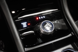 Jeep Grand Cherokee Laredo Altitude 4x4 2026