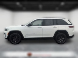 Jeep Grand Cherokee Laredo Altitude 4x4 2026