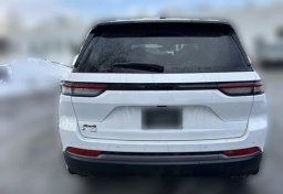 Jeep Grand Cherokee Laredo Altitude 4x4 2026