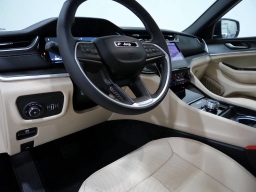 Jeep Grand Cherokee Limited 4x4 2025