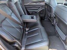 Jeep Grand Cherokee Limited 4x4 2026