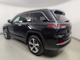 Jeep Grand Cherokee Limited 4x4 2026