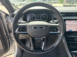 Jeep Grand Cherokee Summit 4x4 2026