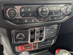 Jeep Wrangler Willys 4 Door 4x4 2026