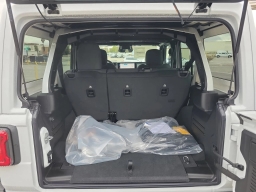 Jeep Wrangler Willys 4 Door 4x4 2026