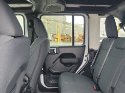 Jeep Wrangler Willys 4 Door 4x4 2026