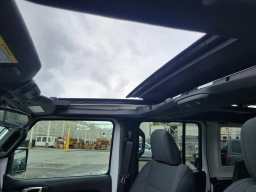 Jeep Wrangler Willys 4 Door 4x4 2026