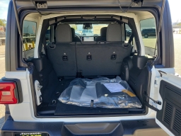 Jeep Wrangler Willys 4 Door 4x4 2026