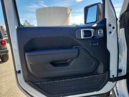 Jeep Wrangler Willys 4 Door 4x4 2026