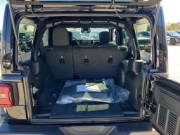 Jeep Wrangler Willys 4 Door 4x4 2026