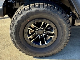 Jeep Wrangler Willys 4 Door 4x4 2026