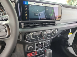 Jeep Wrangler Willys 4 Door 4x4 2026