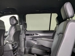 Jeep Grand Wagoneer L 4x2 2026