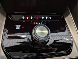 Jeep Grand Wagoneer L 4x4 2026