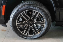 Jeep Grand Wagoneer L 4x4 2026