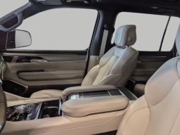 Jeep Grand Wagoneer L 4x4 2026