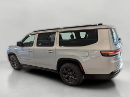 Jeep Grand Wagoneer L Limited Altitude 4x4 2026