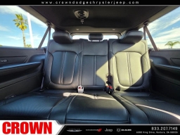 Jeep Grand Wagoneer L Limited Altitude 4x4 2026