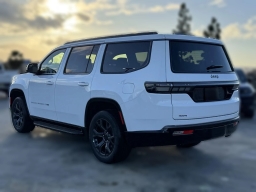 Jeep Grand Wagoneer Limited Altitude 4x4 2026