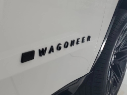 Jeep Wagoneer Series II Carbide 4x4 2025