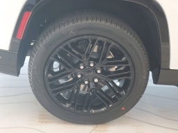 Jeep Wagoneer Series II Carbide 4x4 2025