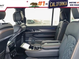 Jeep Grand Wagoneer Series III Obsidian 4x4 2025