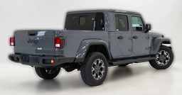 Jeep Gladiator Sahara 4x4 2026
