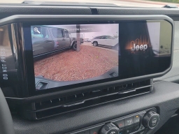 Jeep Gladiator Willys 4x4 2026