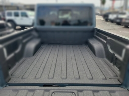 Jeep Gladiator Sport S 4x4 2026