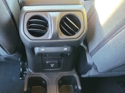 Jeep Gladiator Willys 4x4 2026