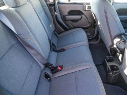 Jeep Gladiator Sport 4x4 2026