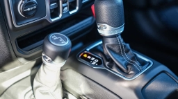 Jeep Gladiator Sport 4x4 2026