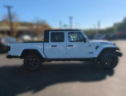 Jeep Gladiator Willys 4x4 2026