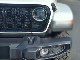 Jeep Gladiator Willys 4x4 2026