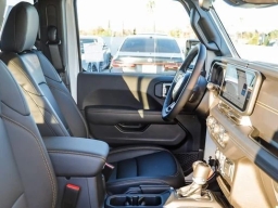 Jeep Gladiator Sahara 4x4 2026