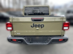 Jeep Gladiator Sport S 4x4 2026