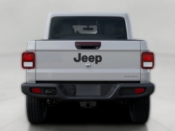 Jeep Gladiator Sahara 4x4 2026