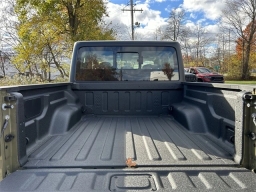 Jeep Gladiator Sport 4x4 2026