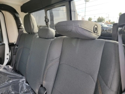 Jeep Gladiator Willys 4x4 2026